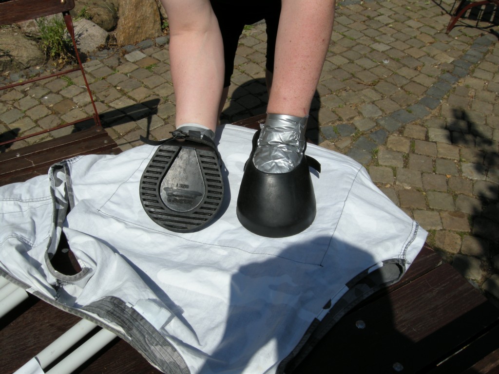 farout_090624_hufe_03.jpg
